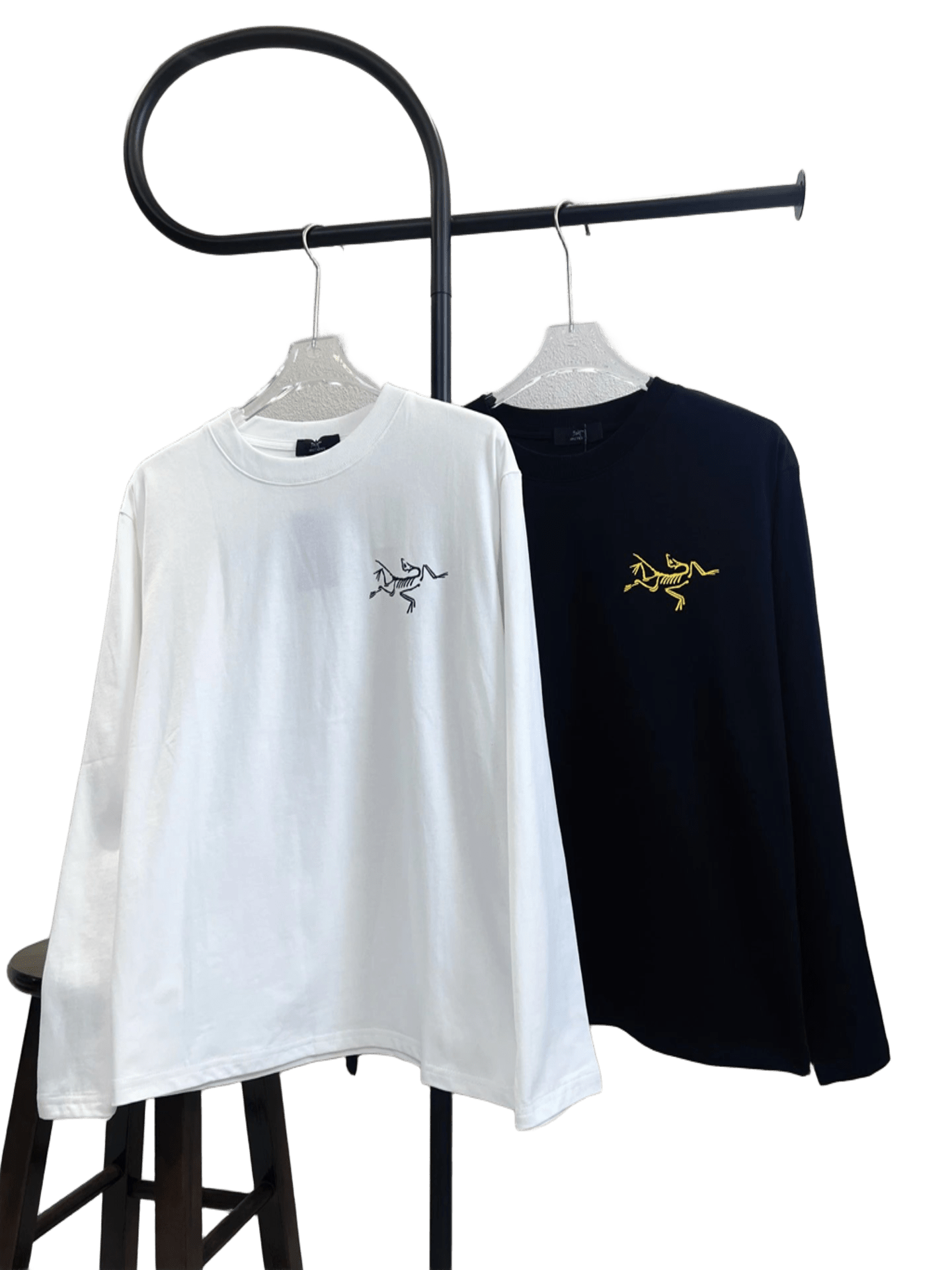 Arcteryx Classic White Long Sleeve T-Shirt | Unisex